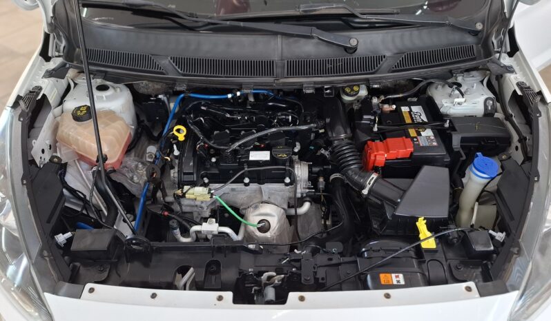 
								Ford Ka completo									