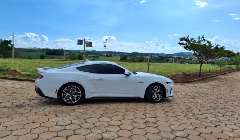 
								Mustang completo									