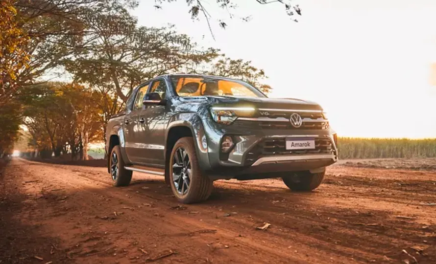 Nova Amarok V6 2025