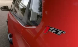 
										Polo Track 2026 completo									