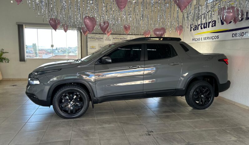 
								Fiat Toro Ultra AT9 completo									