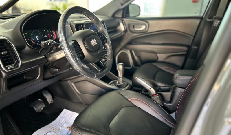 
								Fiat Toro Ultra AT9 completo									