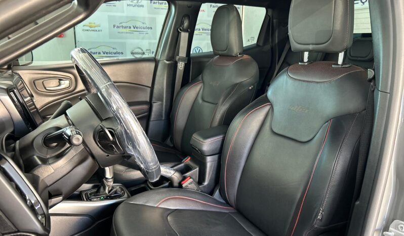 
								Fiat Toro Ultra AT9 completo									