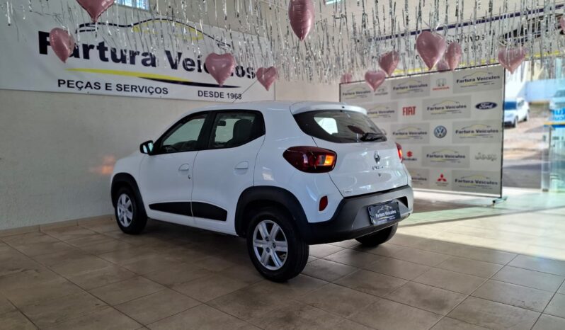 
								Kwid Intens 2024 completo									