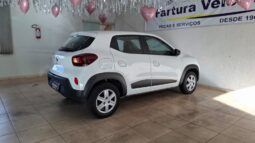 
										Kwid Intens 2024 completo									