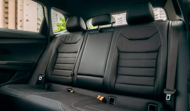 
								Taos 250 TSI 2025 completo									