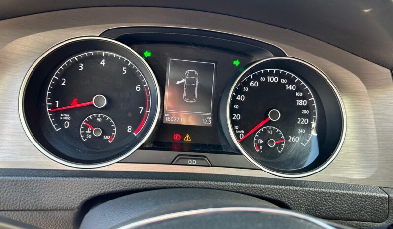 
								Golf Confortline 2015 completo									