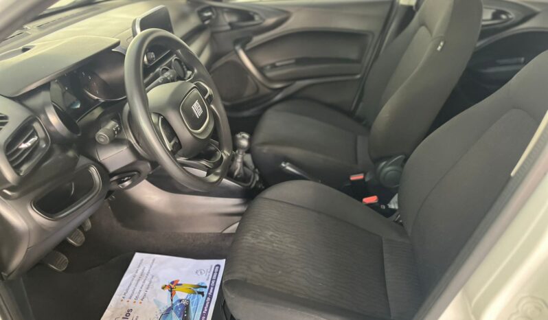 
								FIAT ARGO DRIVE completo									