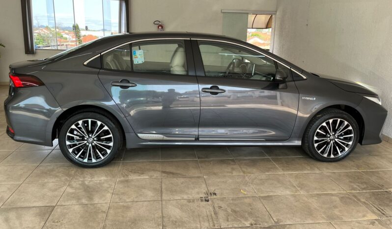 
								Corolla Premium completo									