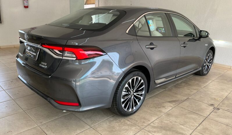 
								Corolla Premium completo									