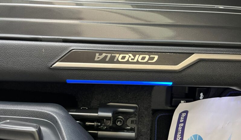 
								Corolla Premium completo									