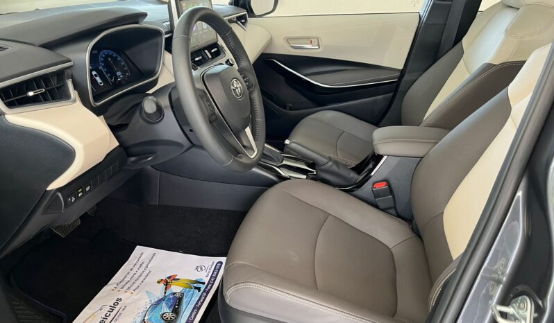 
								Corolla Premium completo									