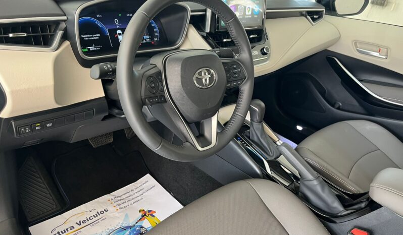 
								Corolla Premium completo									