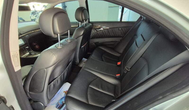 
								Mercedes E350 completo									