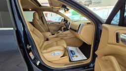 
										Porsche Cayenne V6 completo									