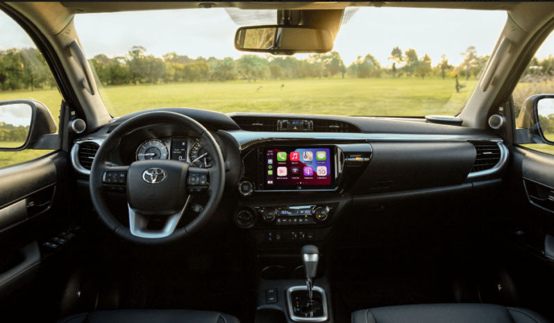 
								Nova Toyota Hilux 2026 completo									