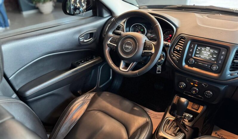 
								Compass Sport 2.0 2017 completo									