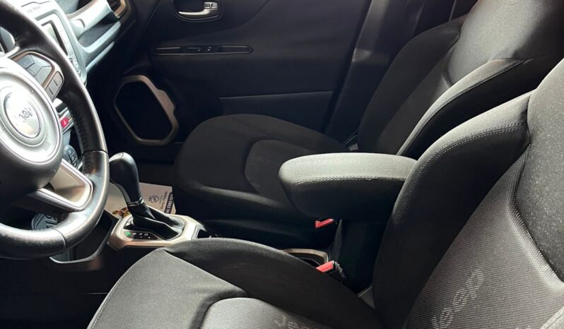 
								Jeep Renegade Longitude AT 2015/2016 completo									