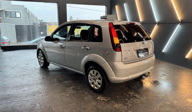 
								FORD FIESTA 1.6 FLEX completo									