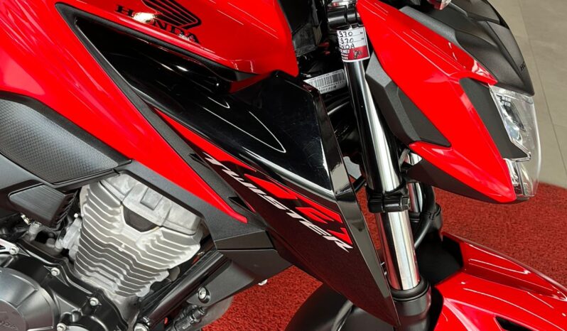 
								Honda CB300F Twister ABS 2024 completo									