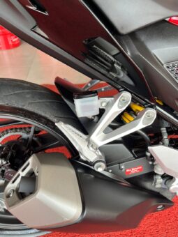 
										Honda CB300F Twister ABS 2024 completo									