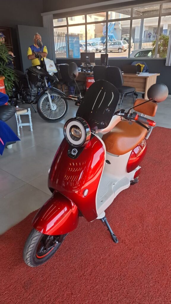 Moto Elétrica Foston Retrô X18 VP
