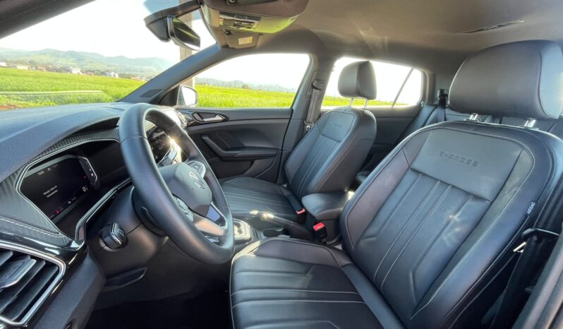 
								T-Cross HL 1.4 TSI AT 2024/2025 completo									