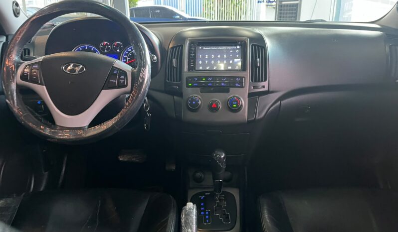 
								Hyundai I30 2010 com Teto Solar completo									