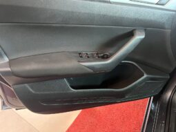 
										Volkswagen Nivus Comfortline TSI AT 2023/2024 completo									