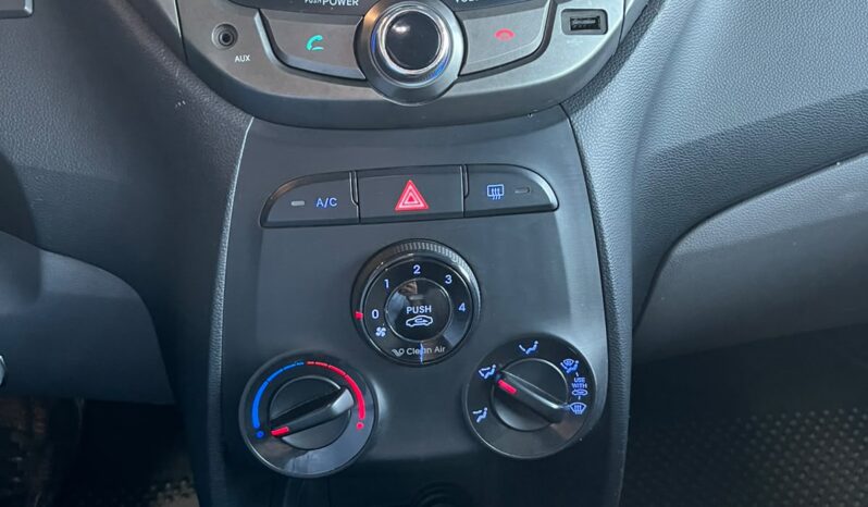 
								Hyundai HB20X 1.6 Automático 2014 completo									