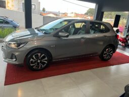 
										Chevrolet Onix Premier completo									
