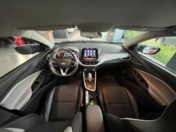 
										Chevrolet Onix Premier completo									