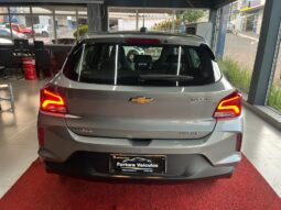 
										Chevrolet Onix Premier completo									