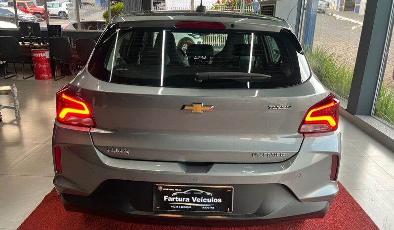 
								Chevrolet Onix Premier completo									
