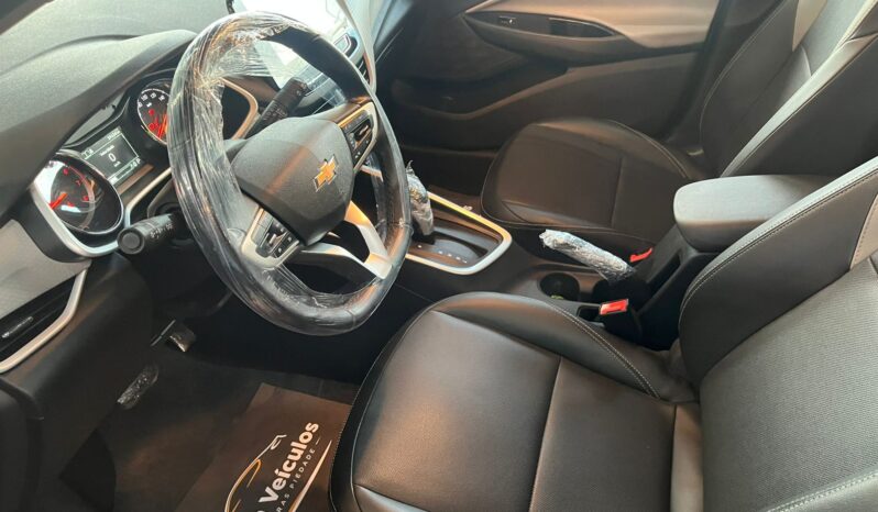 
								Chevrolet Onix Premier completo									