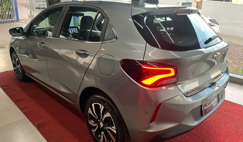 
								Chevrolet Onix Premier completo									