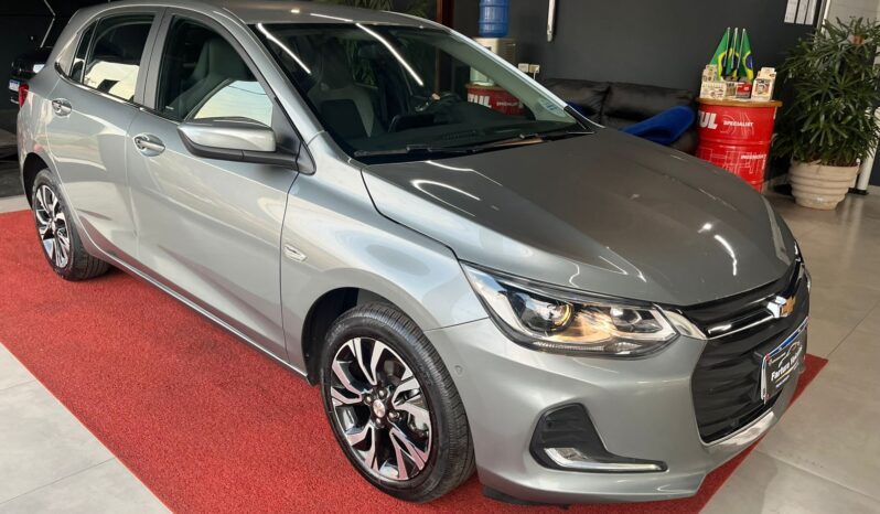 
								Chevrolet Onix Premier completo									