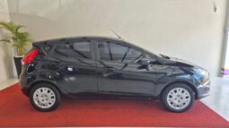 
										Ford Fiesta 1.6 Flex 2015 completo									
