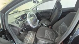 
										Ford Fiesta 1.6 Flex 2015 completo									