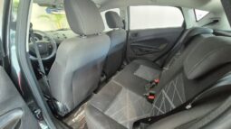 
										Ford Fiesta 1.6 Flex 2015 completo									