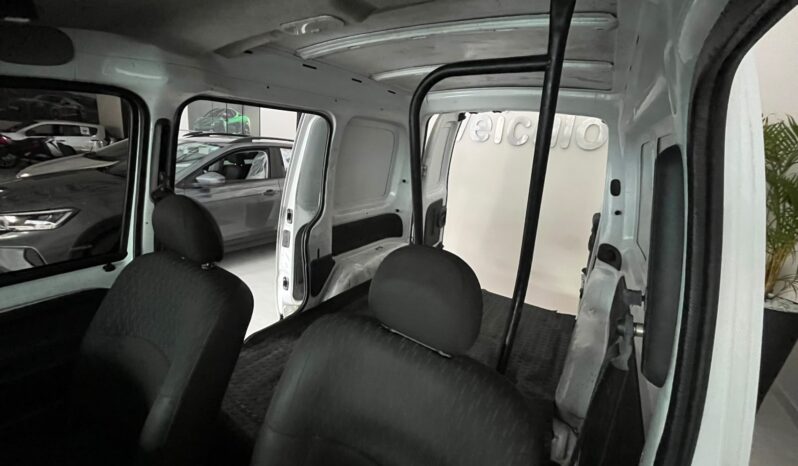 
								Renault Kgoo Express completo									