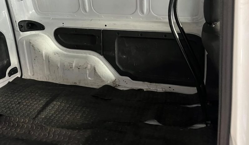 
								Renault Kgoo Express completo									