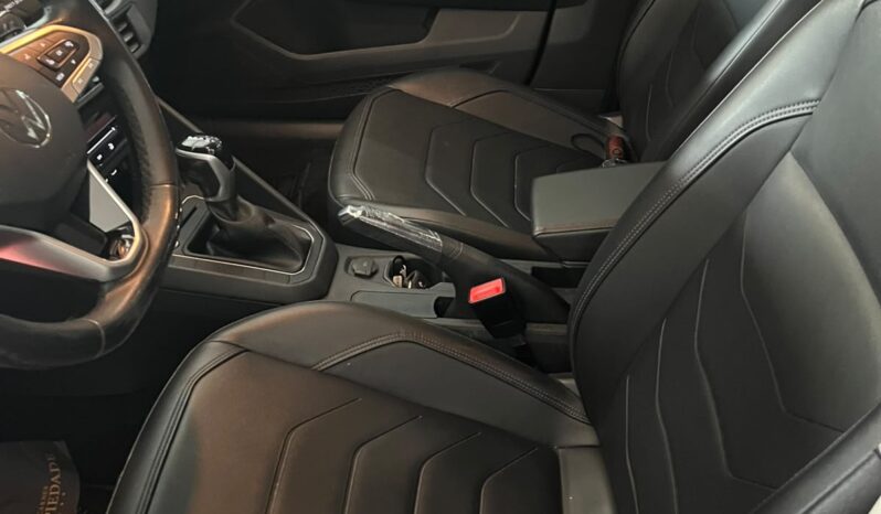 
								Volkswagen Virtus Comfortline 2024 completo									