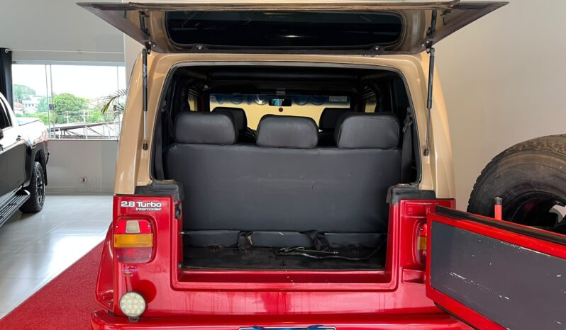 
								Troller T4 TDI 2001 4×4 completo									