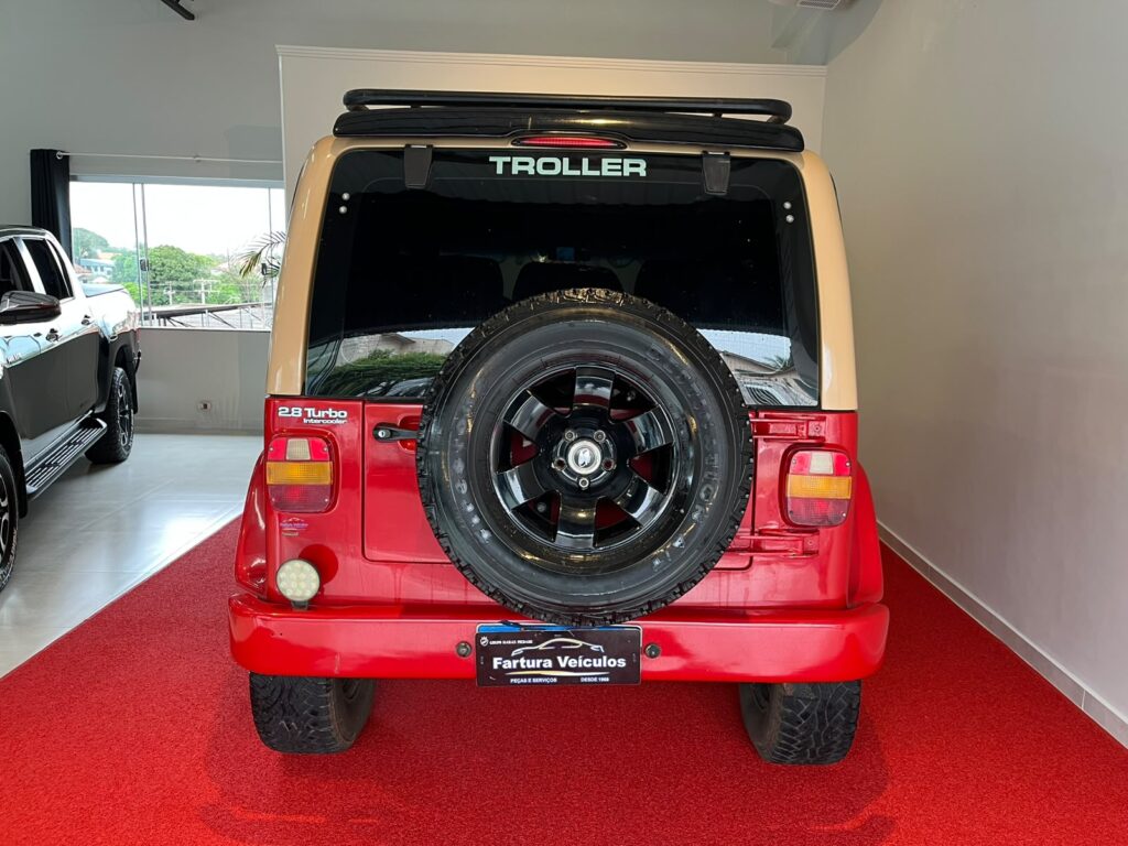 Troller T4 TDI 2001 4×4