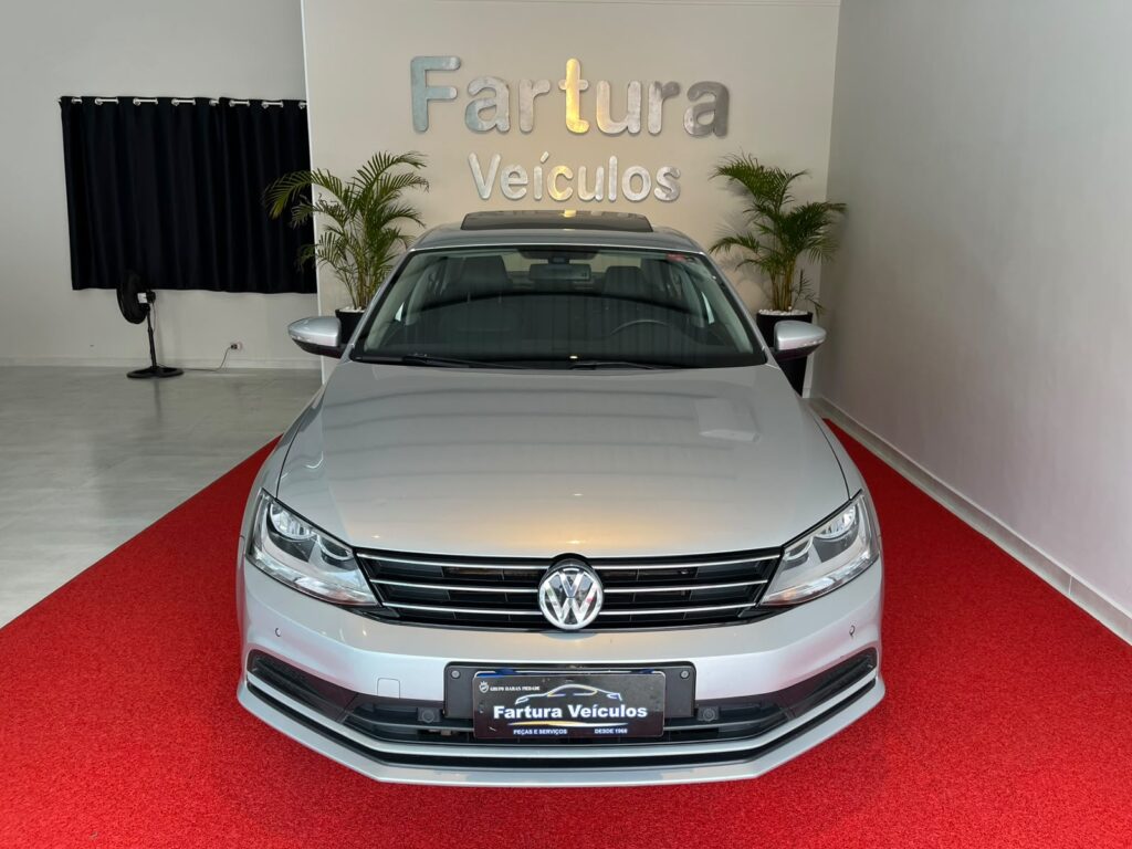Volkswagen Jetta 2.0 TSI