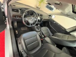 
										Volkswagen Jetta 2.0 TSI completo									