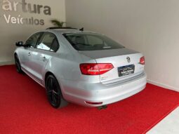 
										Volkswagen Jetta 2.0 TSI completo									