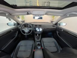 
										Volkswagen Jetta 2.0 TSI completo									