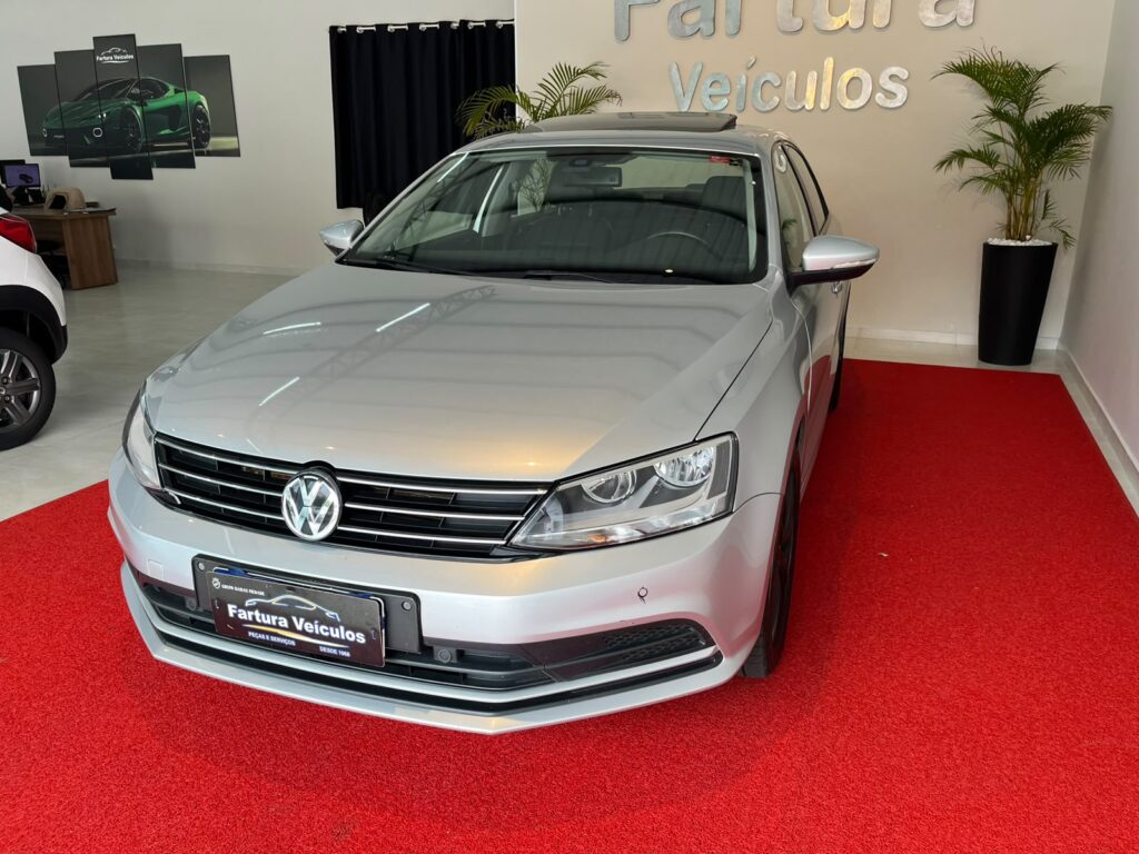 Volkswagen Jetta 2.0 TSI